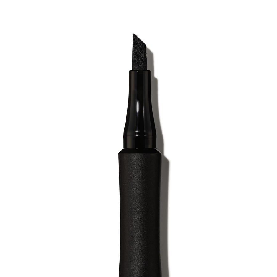 colorstay flüssig-eyeliner-stift