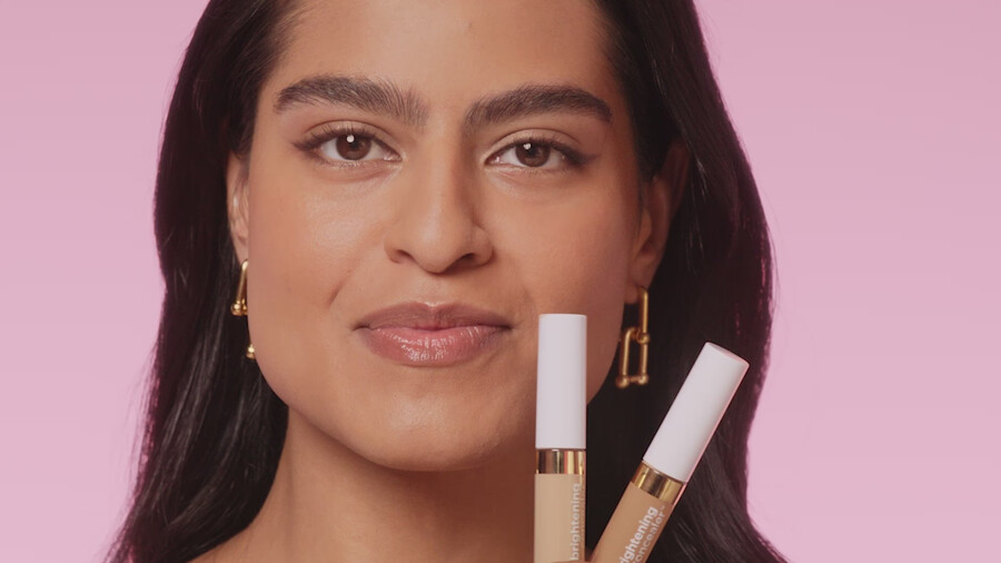 schimmernder aufhellender concealer